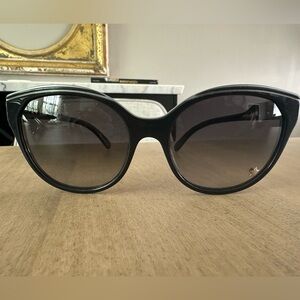 Like new Chloe cat eye sunglasses with star stud on grey gradient lenses.